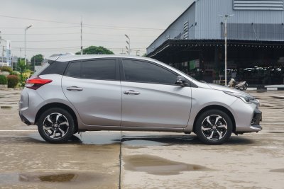 TOYOTA YARIS 1.2 SMART ปี2023 จด2024 (กพ7105)
