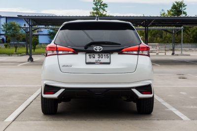 TOYOTA YARIS 1.2 SPORT PREMIUM ปี2022 (ขฉ3015)