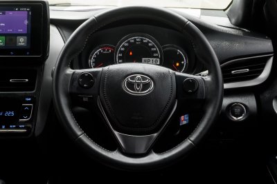 TOYOTA YARIS 1.2 SMART ปี2023 จด2024 (กพ7105)