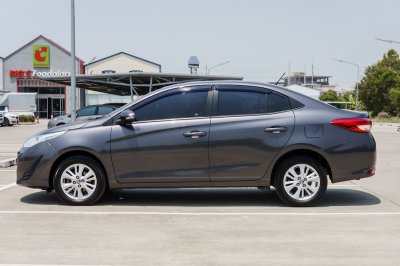 TOYOTA YARIS ATIV 1.2 E AT ปี 2018 (8กจ4795)