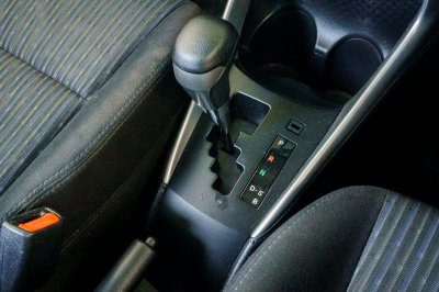 TOYOTA YARIS ATIV 1.2 E AT ปี 2018 (8กจ4795)