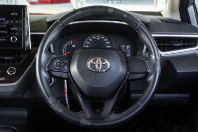 TOYOTA ALTIS 1.6 G AT ปี2020 (1ขพ8490)