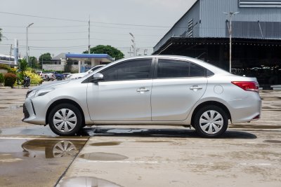 TOYOTA VIOS 1.5 ENTRY AT ปี 2019 (8กท7310)