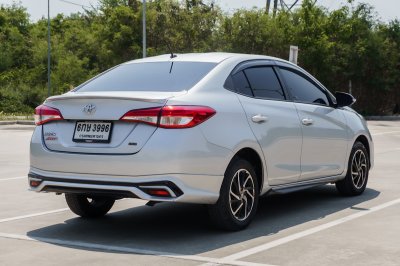 TOYOTA YARIS ATIV 1.2 SPORT AT ปี 2022 (6กษ3996)