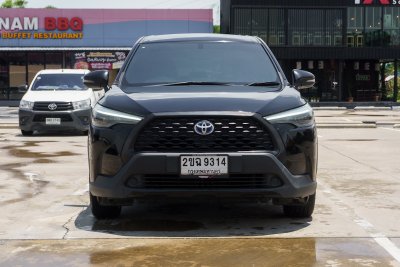 TOYOTA COROLLA CROSS 1.8 HYBRID SMART ปี2021 (2ขฉ9314)