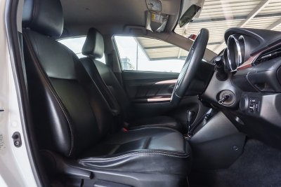 TOYOTA VIOS 1.5 MID AT ปี 2020 (1ขถ9647)