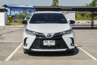 TOYOTA YARIS 1.2 SPORT PREMIUM ปี2021 (ขค1637)