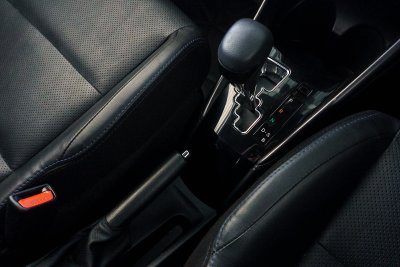 TOYOTA YARIS 1.2 SPORT PREMIUM ปี2021 (ขค1637)