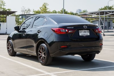 MAZDA 2 1.3 HIGH CONNECT AT ปี2017 (6กว9018)