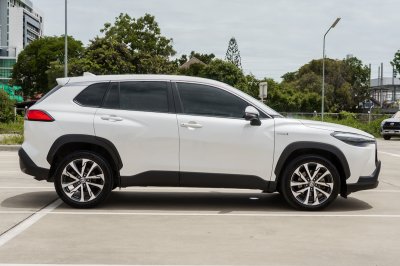 TOYOTA COROLLA CROSS 1.8 HV PREMIUM AT ปี2020 (1ขน1268)