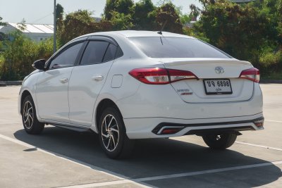 TOYOTA YARIS ATIV 1.2 SPORT ปี2022 (ขจ6898)
