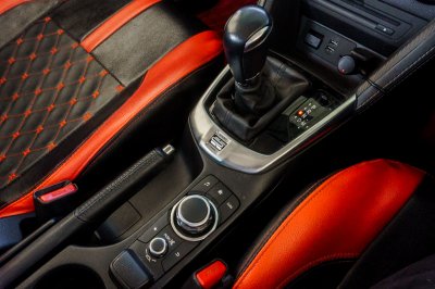 MAZDA 2 1.3 HIGH CONNECT AT ปี2017 (6กว9018)