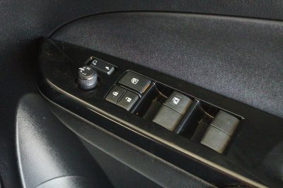 TOYOTA YARIS ATIV 1.2 SPORT ปี2022 (ขจ6898)