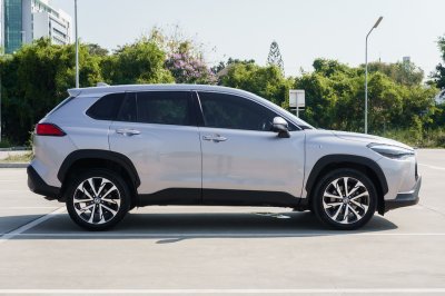 TOYOTA COROLLA CROSS 1.8 HYBRID PREMIUM AT ปี 2020 (4ขศ1268)