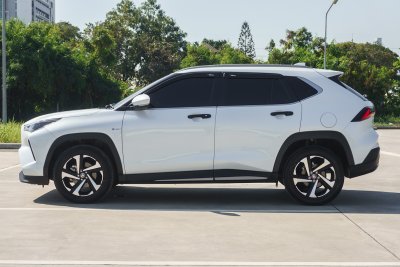 TOYOTA YARIS CROSS 1.5 HEV PREMIUM ปี2025 (ขจ7197)