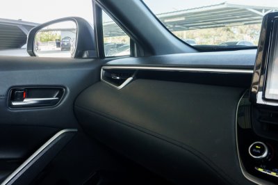 TOYOTA COROLLA CROSS 1.8 HYBRID PREMIUM AT ปี 2020 (4ขศ1268)