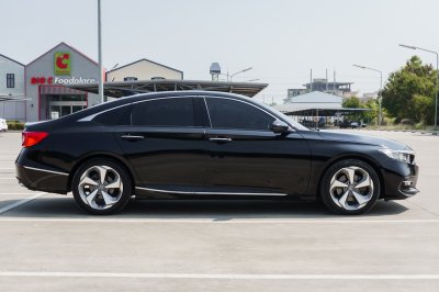 HONDA ACCORD 2.0 E:HEV EL+ ปี2022 จด2023 (4ขก6856)