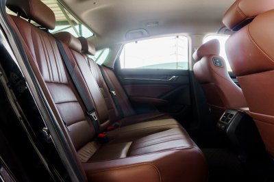 HONDA ACCORD 2.0 E:HEV EL+ ปี2022 จด2023 (4ขก6856)