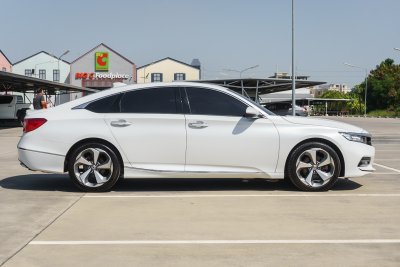 HONDA ACCORD 2.0 E:HEV TECH ปี2021 จด2022 (ขค6012)