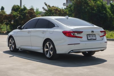 HONDA ACCORD 2.0 E:HEV TECH ปี2021 จด2022 (ขค6012)