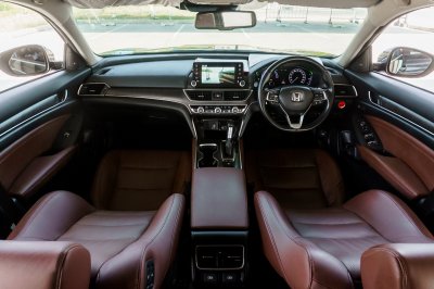 HONDA ACCORD 2.0 E:HEV EL+ ปี2022 จด2023 (4ขก6856)