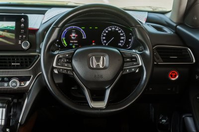 HONDA ACCORD 2.0 E:HEV EL+ ปี2022 จด2023 (4ขก6856)