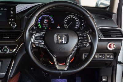 HONDA ACCORD 2.0 E:HEV TECH ปี2021 จด2022 (ขค6012)
