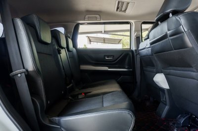 TOYOTA VELOZ 1.5 PREMIUM ปี2023 (กร3859)