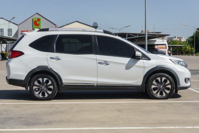 HONDA BR-V 1.5 SV ปี2020 (1ขฉ2110)