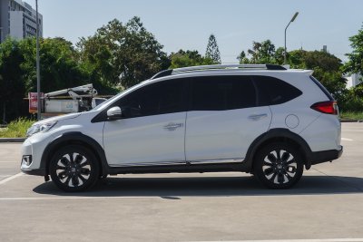 HONDA BR-V 1.5 SV ปี2020 (1ขจ8256)