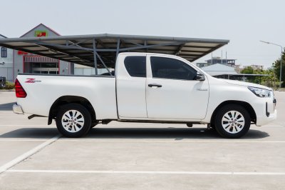 TOYOTA REVO 2.4 SMART CAB Z EDITION ENTRY ปี2020 (3ฒฉ5083)