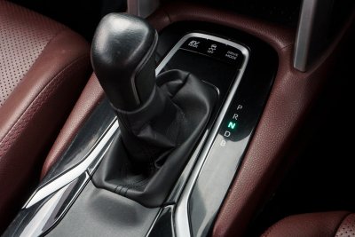 TOYOTA COROLLA CROSS 1.8 HYBRID PREMIUM ปี2020 (1ขถ8018)