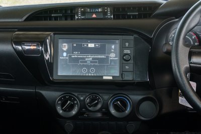 TOYOTA REVO 2.4 SMART CAB Z EDITION ENTRY ปี2020 (3ฒฉ5083)