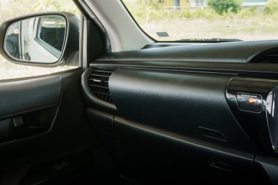 TOYOTA REVO 2.4 SMART CAB Z EDITION ENTRY ปี2020 (3ฒฉ5083)