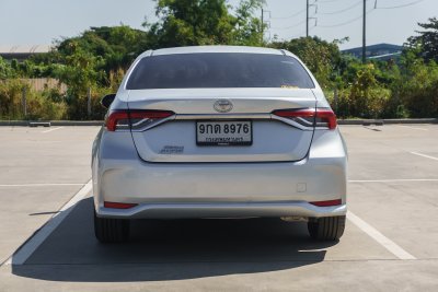 TOYOTA ALTIS 1.6 G AT ปี2019 (9กด8976)