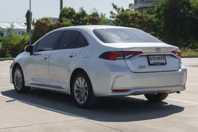 TOYOTA ALTIS 1.6 G AT ปี2019 (9กด8976)