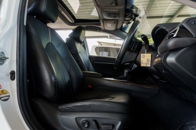 TOYOTA CAMRY 2.5 G ปี2020 (1ขน6278)