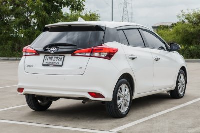 TOYOTA YARIS 1.2 G AT ปี 2018 (7กณ2925)