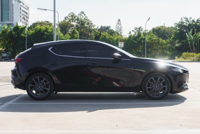 MAZDA 3 2.0 SPORTS SP ปี2022 (2ขส5021)