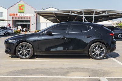 MAZDA 3 2.0 SPORTS SP ปี2022 (2ขส5021)