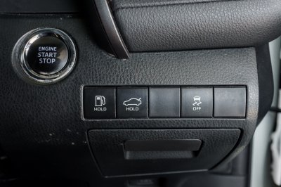 TOYOTA CAMRY 2.5 G ปี2020 (1ขน6278)