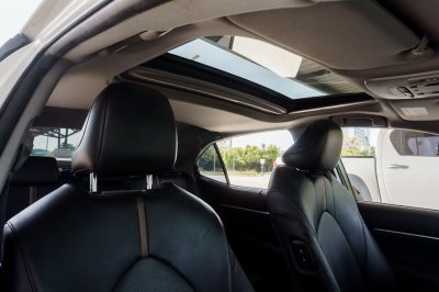 TOYOTA CAMRY 2.5 G ปี2020 (1ขน6278)