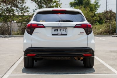 HONDA HR-V 1.8 RS ปี2018 จด 2019 (ขก3148)