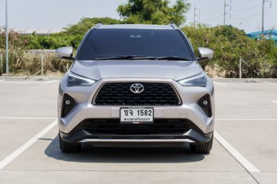 TOYOTA YARIS CROSS 1.5 HEV PREMIUM ปี2024 (ขจ1582)