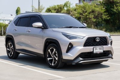 TOYOTA YARIS CROSS 1.5 HEV PREMIUM ปี2024 (ขจ1582)
