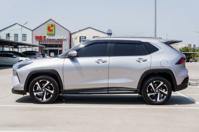 TOYOTA YARIS CROSS 1.5 HEV PREMIUM ปี2024 (ขจ1582)