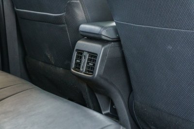 TOYOTA YARIS CROSS 1.5 HEV PREMIUM ปี2024 (ขจ1582)