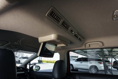 TOYOTA SIENTA 1.5 V ปี2017 จด2018 (7กช2161)