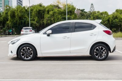 MAZDA 2 1.3 STANDARD (5ประตู) ปี2018 (8กฐ4335)