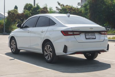 TOYOTA YARIS ATIV 1.2 PREMIUM AT ปี 2025 (6ขธ4586)